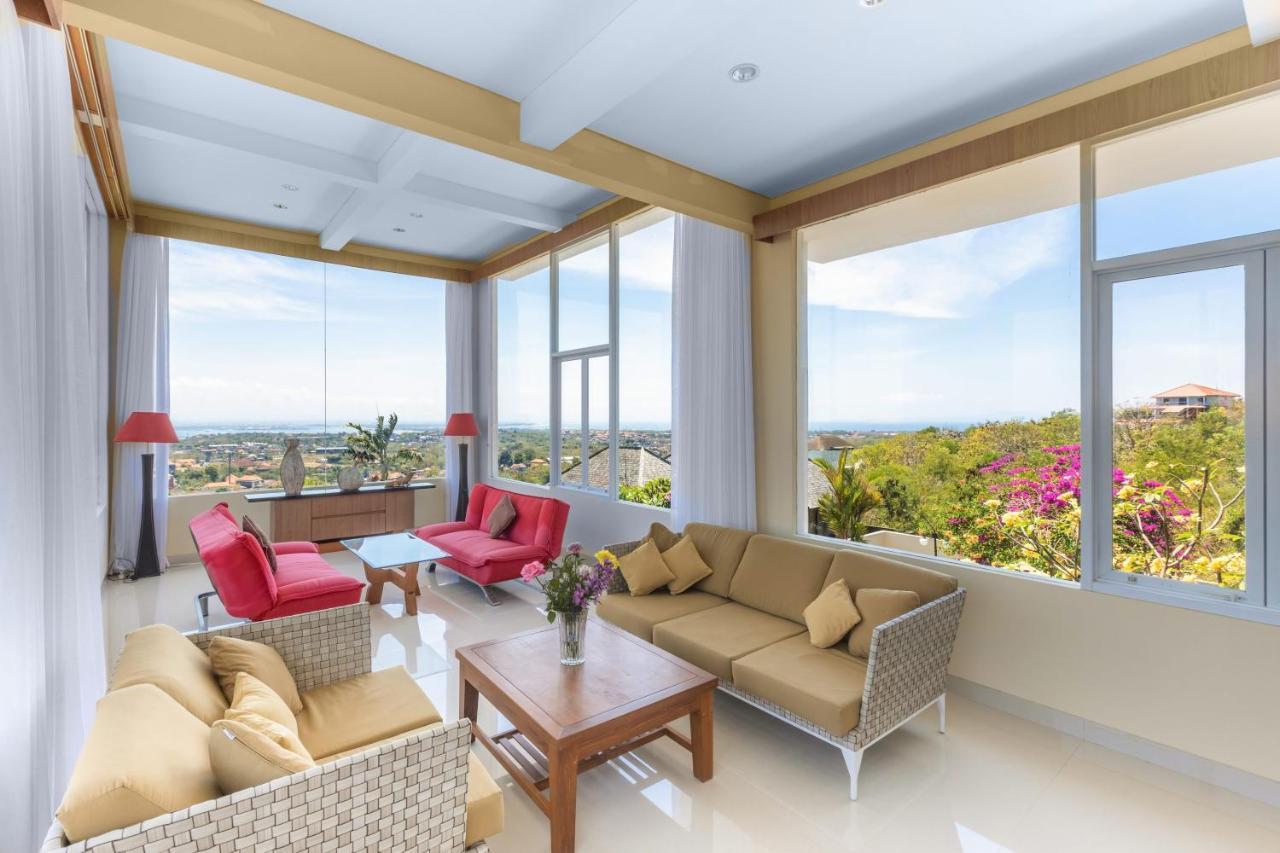 Villa Mayasari 6 Bed Rooms Nusa Dua  Buitenkant foto