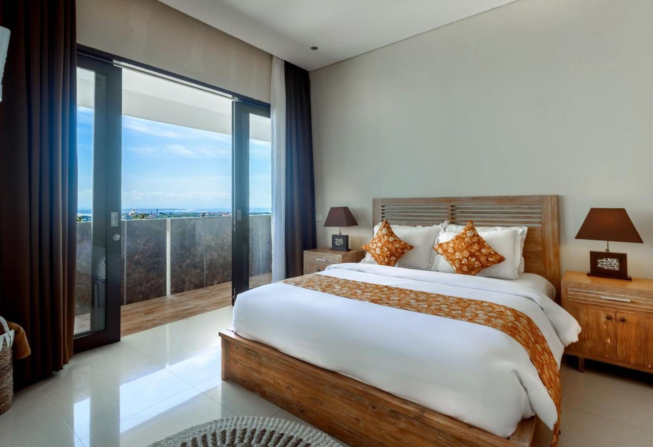 Villa Mayasari 6 Bed Rooms Nusa Dua  Buitenkant foto