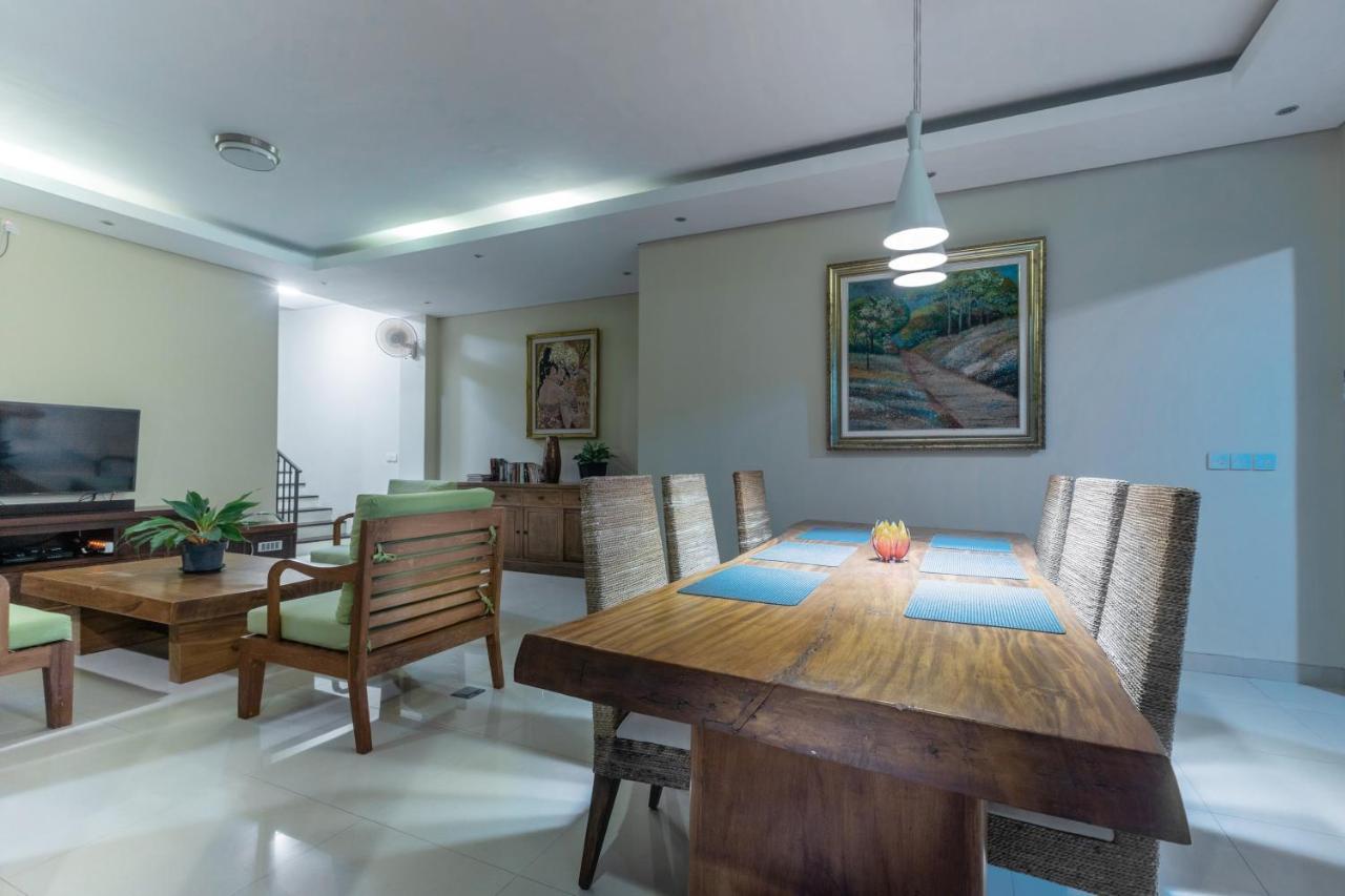 Villa Mayasari 6 Bed Rooms Nusa Dua  Buitenkant foto